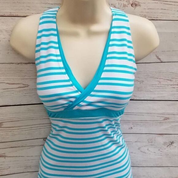 Lululemon Top - Picture 8 of 12